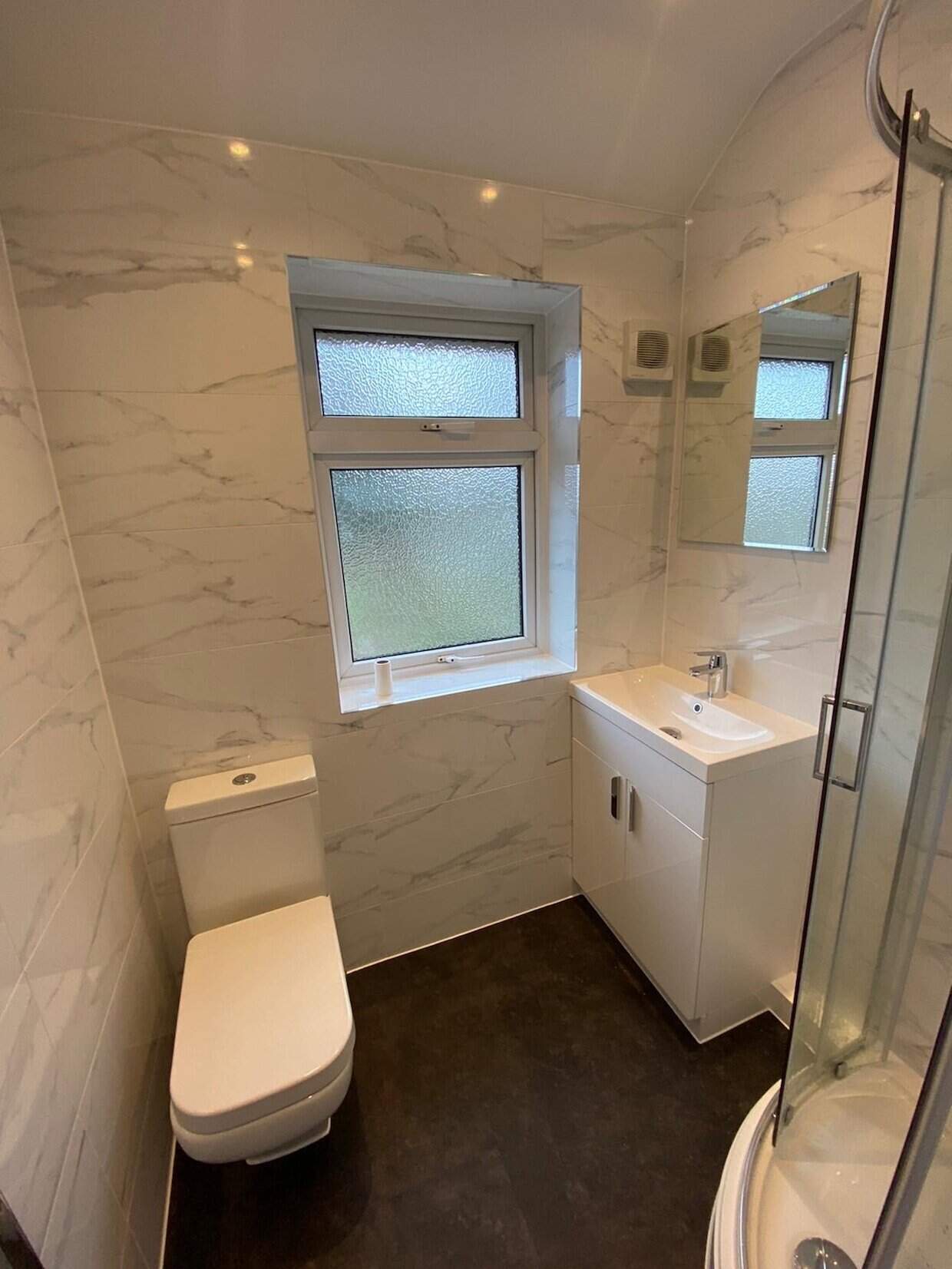 bathroom installation staines upon thames 5